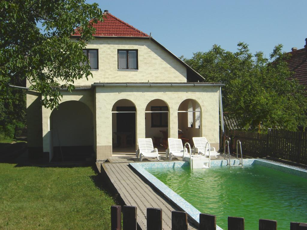 Somogyi Vendeghaz Villa Zamardi Ngoại thất bức ảnh